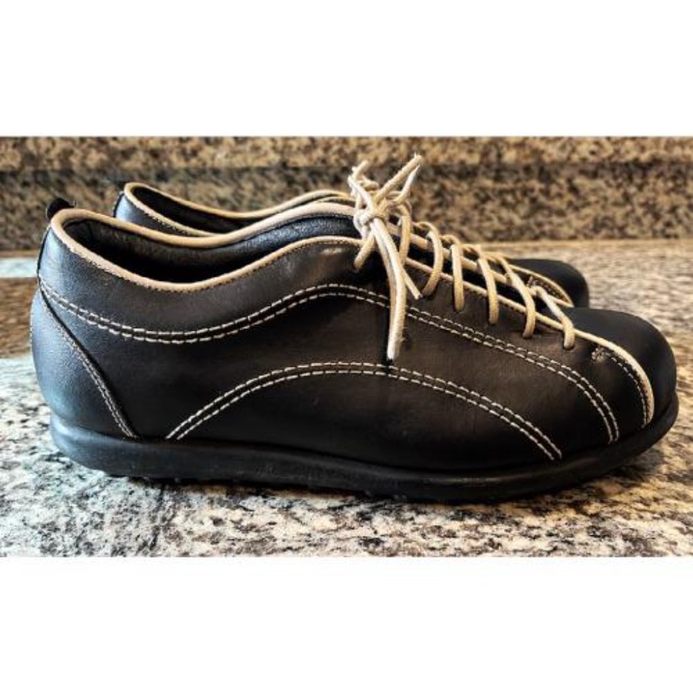 CAMPER TONAL STITCH LEATHER LOW TOP SHOES - Picture 2 of 5